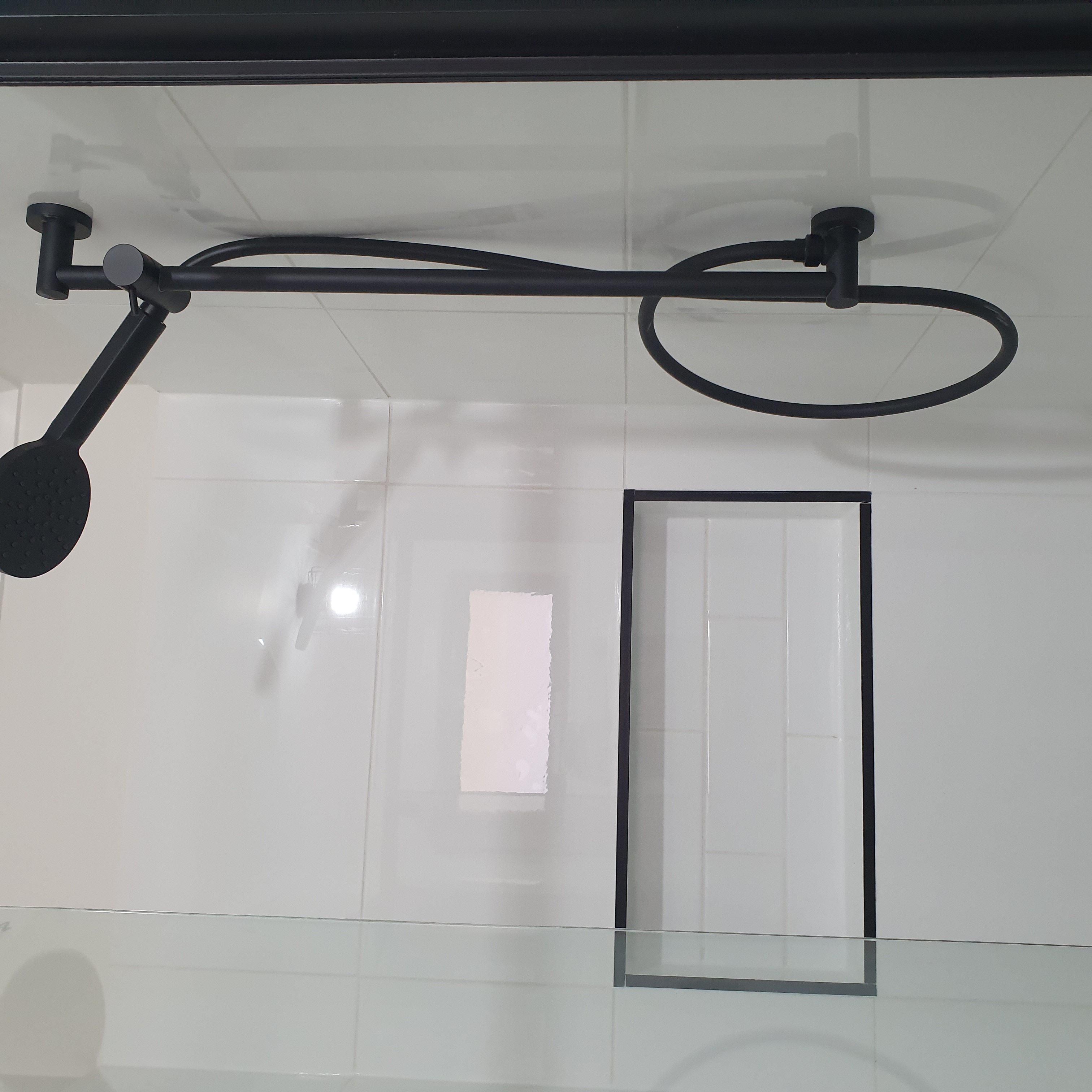 edge bathrooms — photo 3