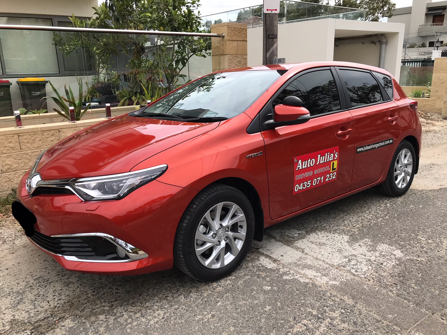 A. Auto Julia's Driving School